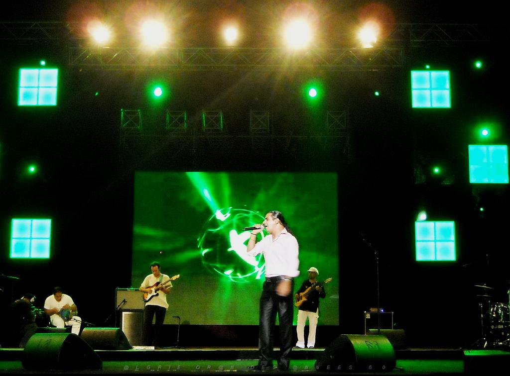 ORAN 2009 JUILLET théâtre de verdure 7.jpg
